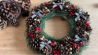 Simple Foam Ring Wreath (@craftfairies)