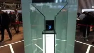 Mate X foldable phone diverts bad publicity for Huawei