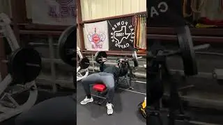 Chest Day Motivation&hellip;(Shoe Pickup) #contentcreator #shoes #chestworkout #bodybuilding 