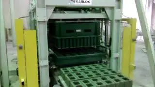 MEGABLOC POYATOS