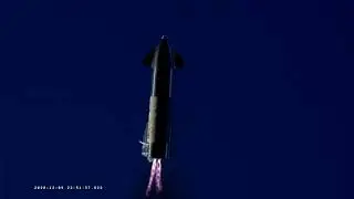 Starship landing flip maneuver