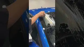 Easy Car Glass cleaner for a clear vision! #carcaretips #carcleaning #carcleaninghacks #detailing