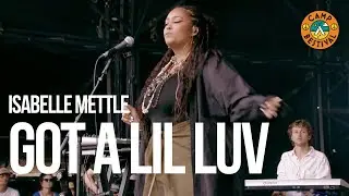 Isabelle Mettle - Got a Lil Luv (LIVE at Camp Bestival 2025)