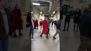 Taylor Swift arriving at the Chiefs game in Wisconsin tonight #shorts