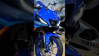 Is it your blue colour favorite on R15 ??New 2025 Yamaha R15 v4 in Blue colour #bike #yamaha #r15v4