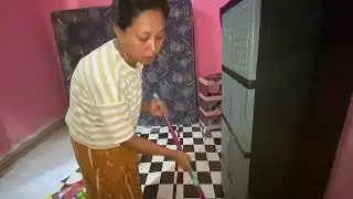 KAMAR MANDI DALAM WES DADI GAES SEMENTARA NGENE SEK !!! LANJUT RESIK RESIK KAMAR