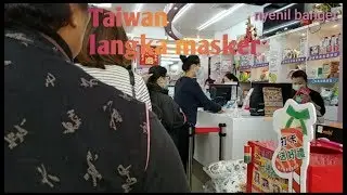 Saking Langkanya Masker Warga Taiwan Rela Mengantri Panjang