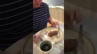 Rocambole de tapioca ovo e queijo