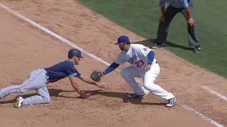 SD@LAD: De Leon picks Myers off first base