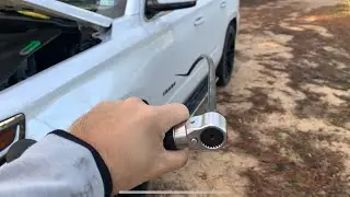 Another reason for an adjustable handle. (In this case, the tactical grip from Anson)