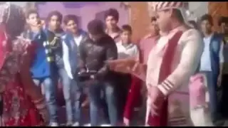 12 Funny Desi Shaadi Moments | Pakistani Indian Wedding Fail 2017