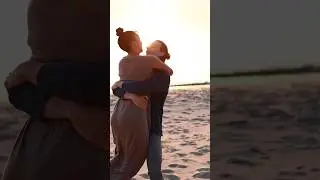 I need more couples to capture on the beach 🥹 #couples #couplesinlove