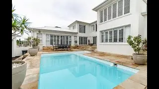 4 Bedroom House For Sale in Vincent Heights