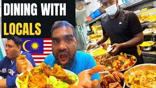 EATING Malaysia's Oldest NASI Kandar With Locals & ROBOTS | PENANG STREET FOOD