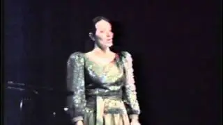 1985: Donna Balsom, soprano opera singer, in the Semi Finals of the Australian Singing Competition