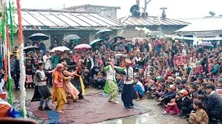 Dj kinnora 5 ||gicjakhol 15th August|| kinnori dance with pahadi girl ||with pahadi tales... 🚸