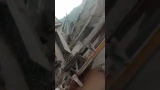 High-Performance Stone Crusher Vibrator for Efficient Bajri Sieving | Best Construction Tool