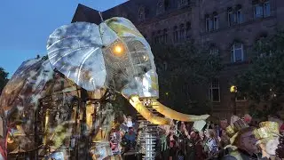 Parade 