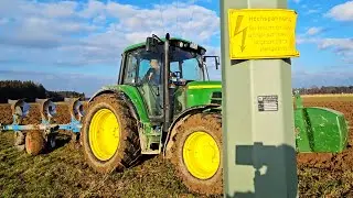 John Deere 6330 