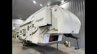 Used 2010 Forest River RV Flagstaff Classic Super Lite 8528RKWS