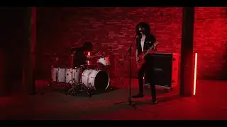 Intruder 424 - Make It Out Alive (Official Music Video)