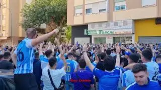 Málaga CF 0-0 Real Oviedo. Brutal la Marea Blanquiazul animando en los momentos previos al partido