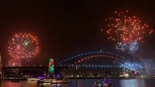 Sydney NYE 2019 - 9:15pm Family Fireworks (with soundtrack)