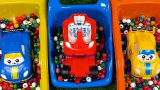 Satisfying ASMR on Green Grass - 3 Colorful Mini Car Beads and Heart-Shaped Slime