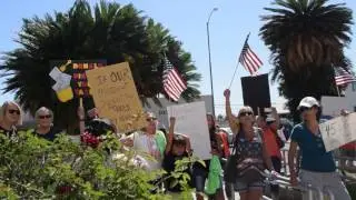 The Indivisibles Perform at Tax March