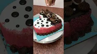 Beautiful heart ❤️ chocolate velvet cake ideas #shortsfeed #trending #shorts #heartshapecake #cake