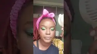 Your future makeup artist 🤗😂,,,