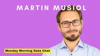 Martin Musiol - Generative AI: Navigating the Course to the AGI Future