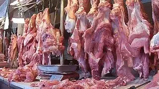 A fresh MARKET IN tagaytay  PHILIPPINES, uncut video &  cut meat 