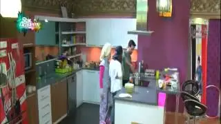 علي وكنزة وليا في المطبخ 23 12 2014
