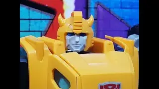 Video Review of the Flame Toys Furai Model Bumblebee