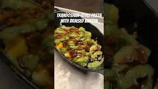 Looking for some funky foods in Disneyland #disneyland #disneyfood #batuu #galaxysedge