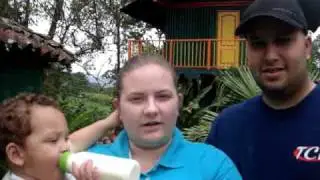 Karlaka invitacion Estadounidense Anrie Marie
