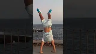 26 Juni 2025 #handsome #shortvideo #sexy #bl #men #hotman #outfit #shorts #bulge #videoshort #ootd