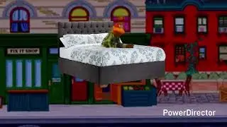 Muppets Scooter And Miss Piggy Sings Never Before Never Again Song And Scooter Crying