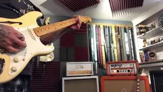 Ej semi hollow strat !