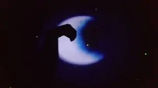 Haciendo figuras con el proyector astronauta 