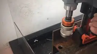 Metallkernbohren im T-Tr&auml;ger mit der RB 50 SP/ Metalcoredrilling inside a T-beam with the  RB 50 SP