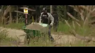 E Truck building gravel track