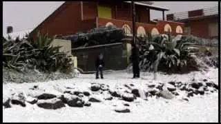 Torvaianica sotto la neve-11022012.wmv