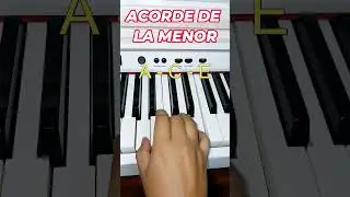 Como tocar el acorde de La Menor en Piano #shorts #youtubeshorts #piano