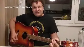 Roland hudební škola - online výuka kytara, Báječná ženská