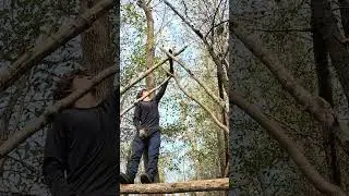 Bushcraft storage room 🏕️🪓🔥 #bushcraft #nature #building