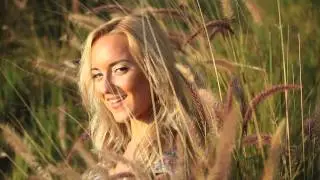 Janne Saar Featuring Laika Virgin - Me N&auml;eme Veel