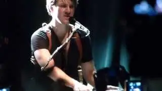 Hanson - MmmBop (Live in Paris)