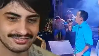 Orochinho Reagindo ao Show do Caneta Azul
